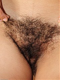 Hairy Girl Ambar